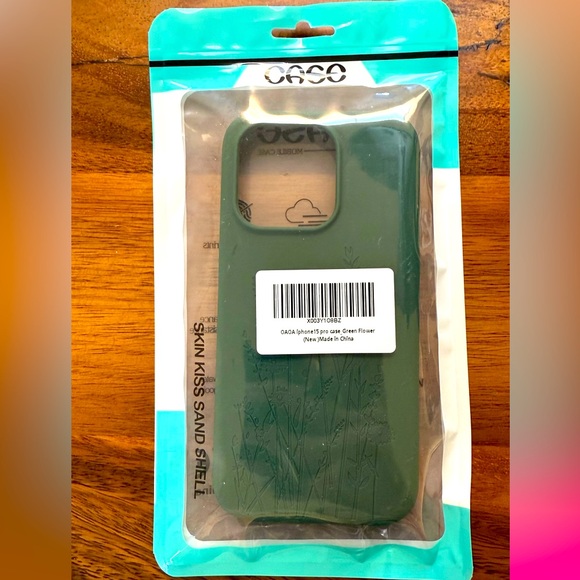 Other - Brand new silicone iPhone 15 Pro case with beautiful plant design